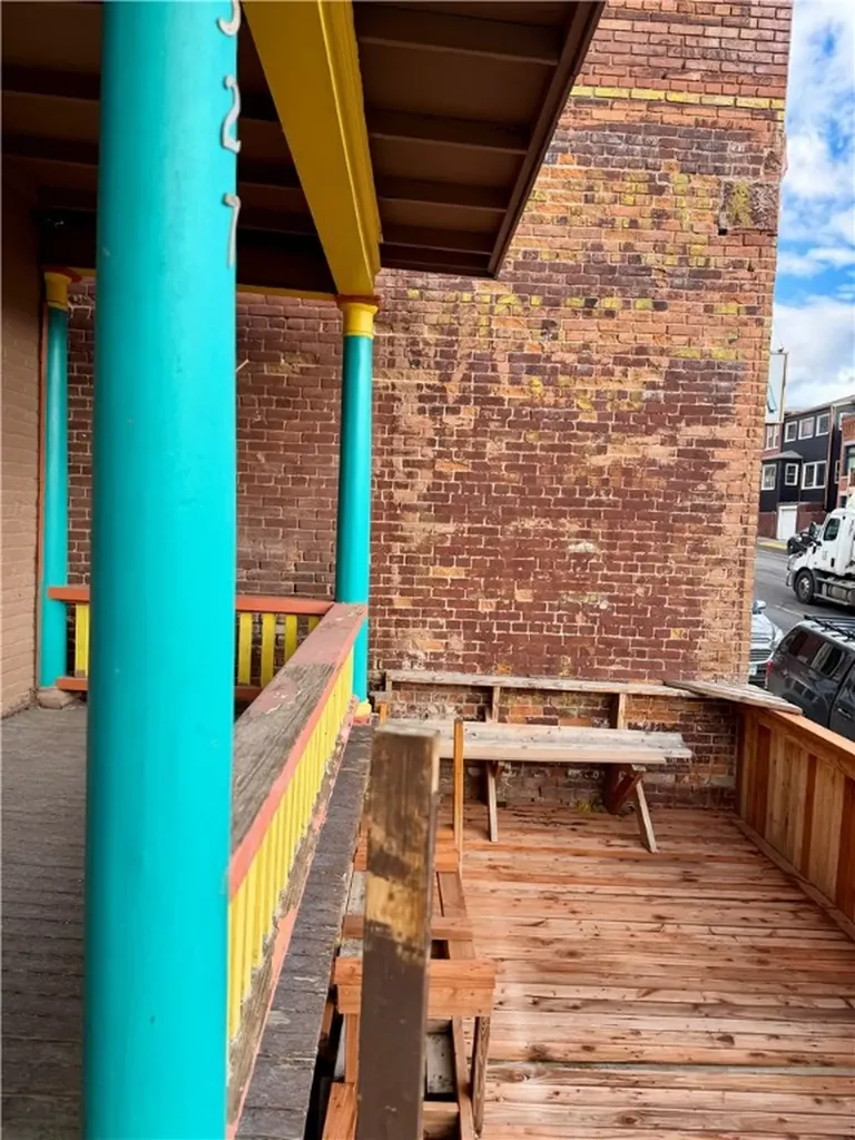 527 W Park Street Other MT 59701