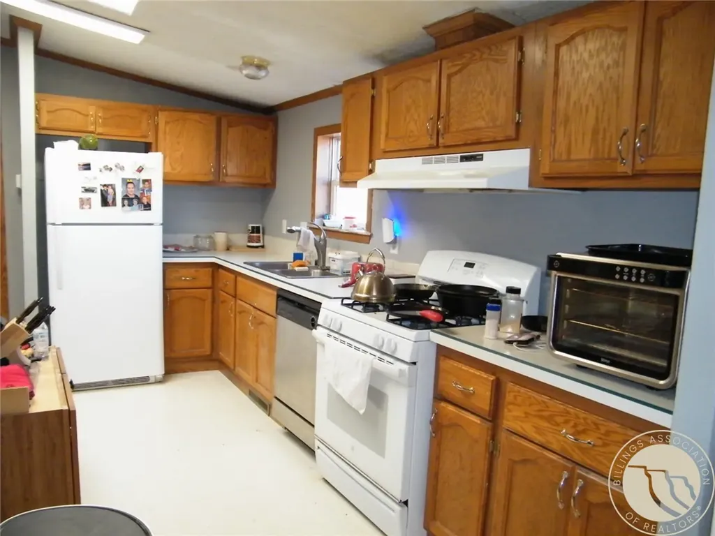 101 Smith Road Roundup MT 59072