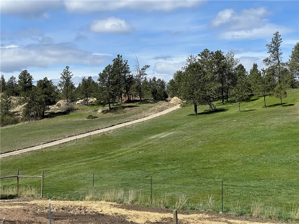 101 Smith Road Roundup MT 59072
