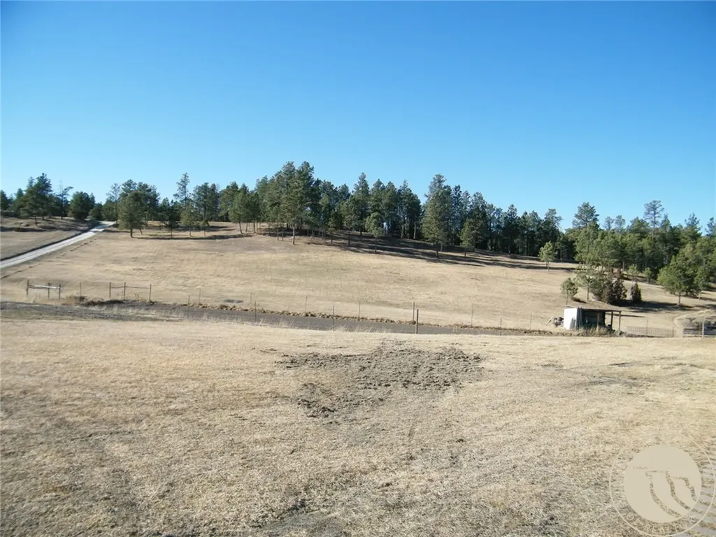 101 Smith Road Roundup MT 59072