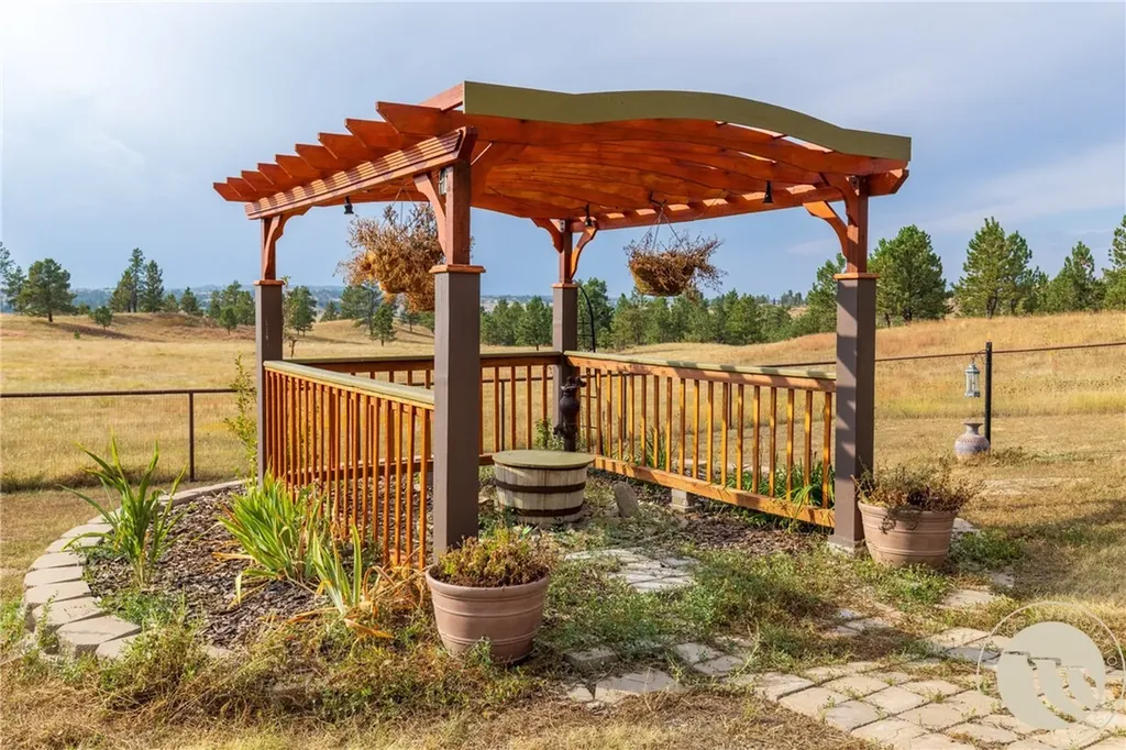 1245 Sarpy Creek Road Hysham MT 59038