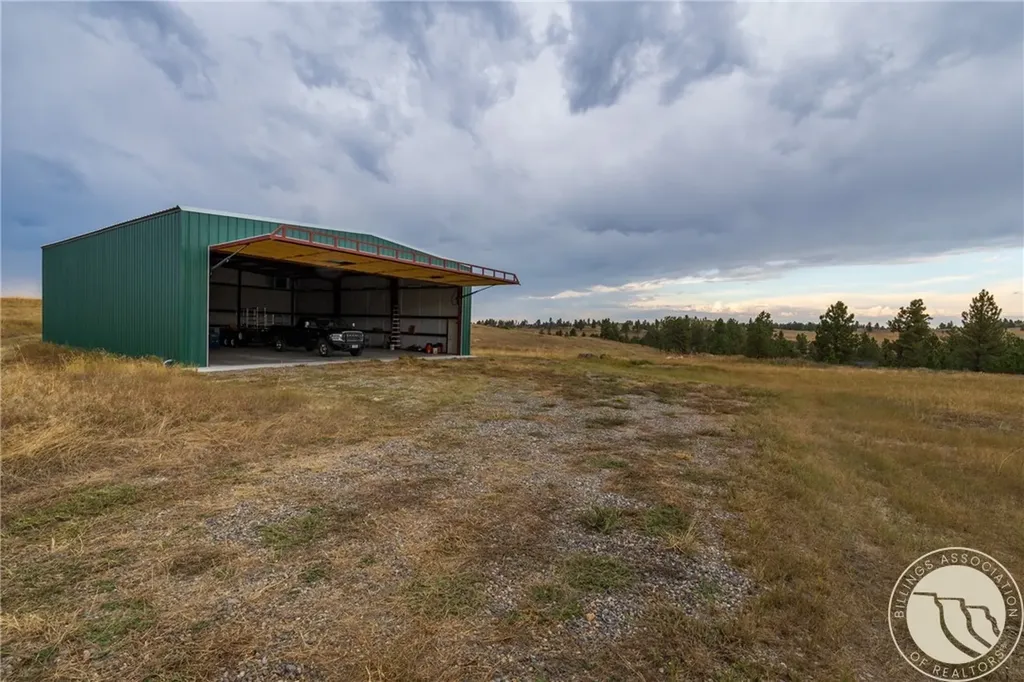 1245 Sarpy Creek Road Hysham MT 59038
