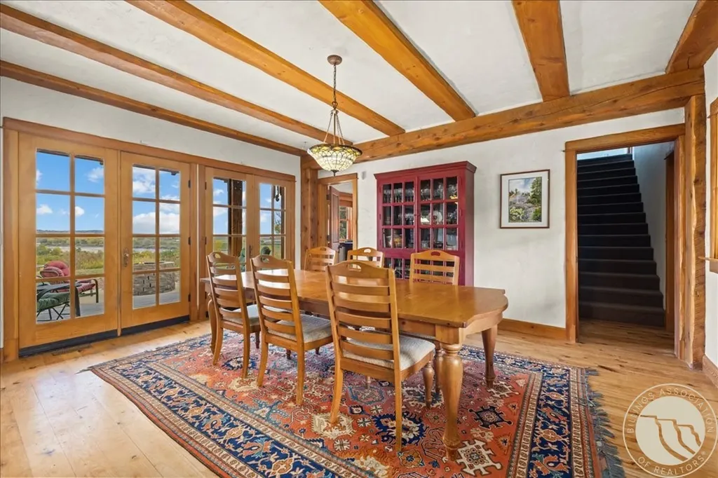 10052 Floating Island Way Shepherd MT 59079