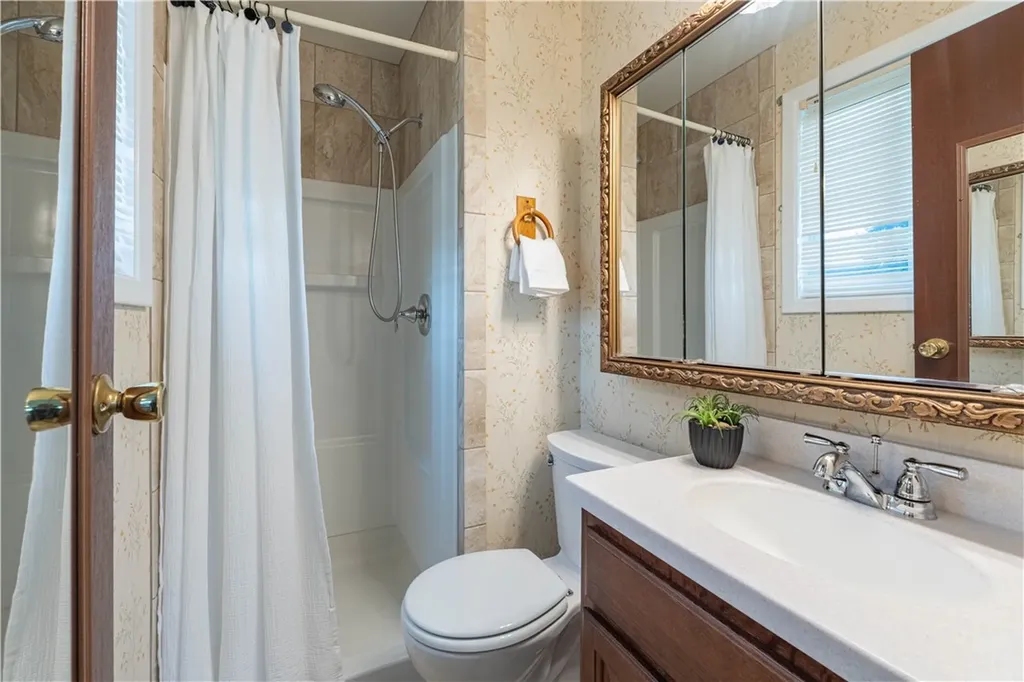 2016 Interlachen Drive Billings MT 59105