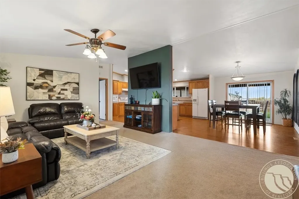 2285 N 9th Worden MT 59088