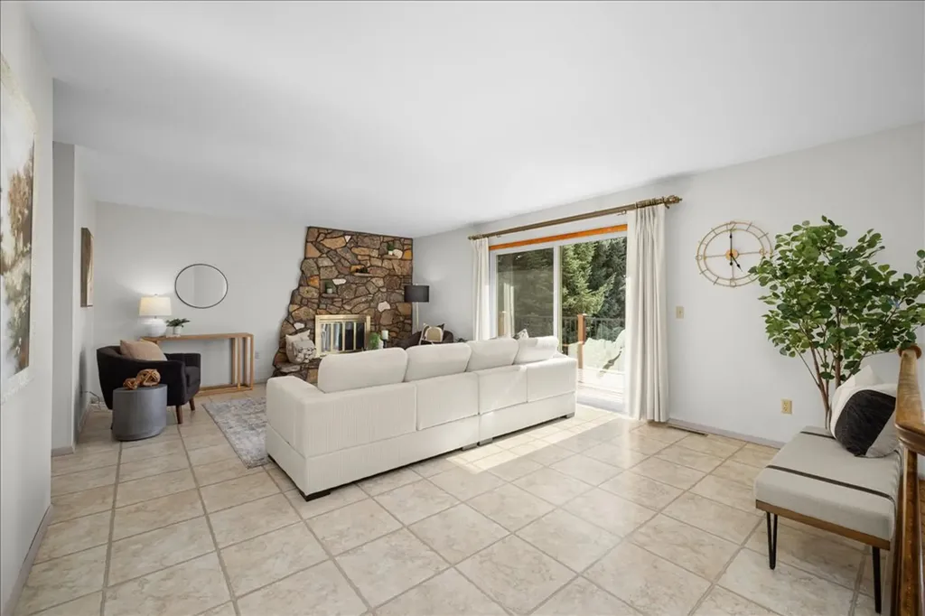 3957 Palisades Park Drive Billings MT 59102