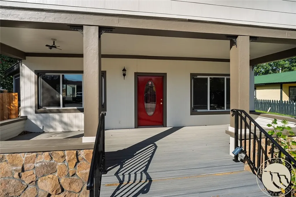 8 N Division Street Reed Point MT 59069