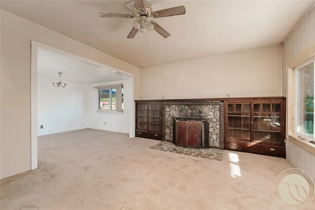 8 N Division Street Reed Point MT 59069