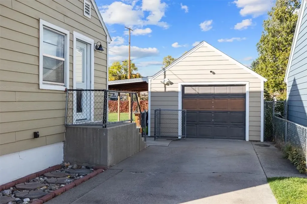 1229 Avenue E Billings MT 59102