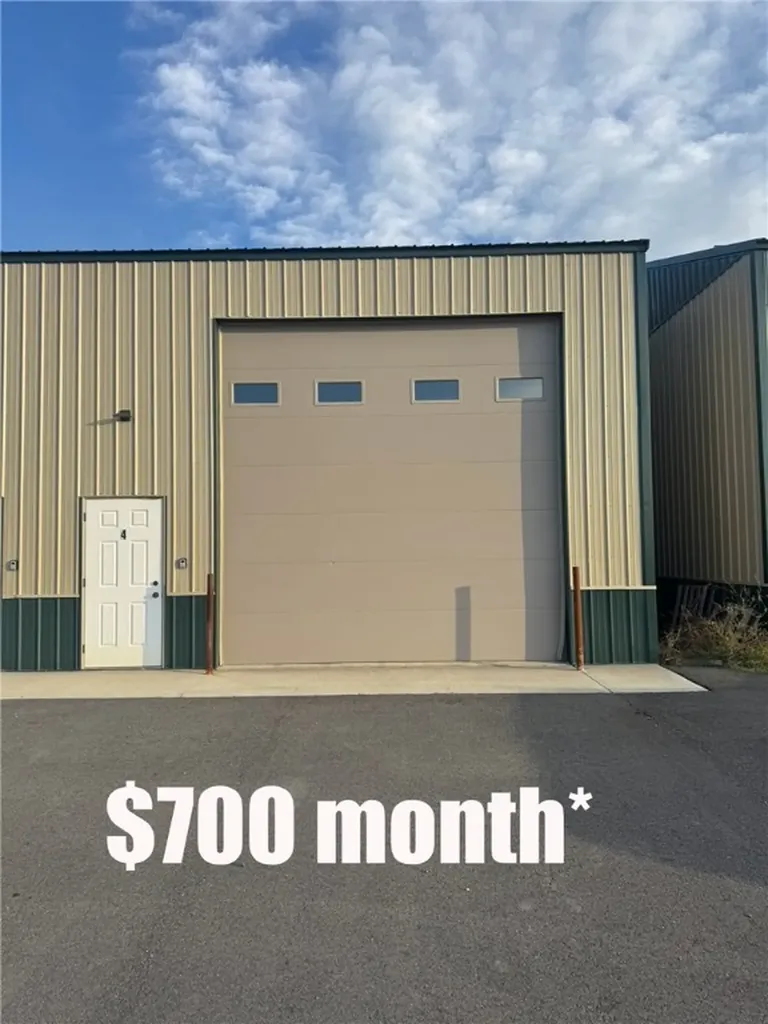 7605 N Leopard Avenue Billings MT 59106