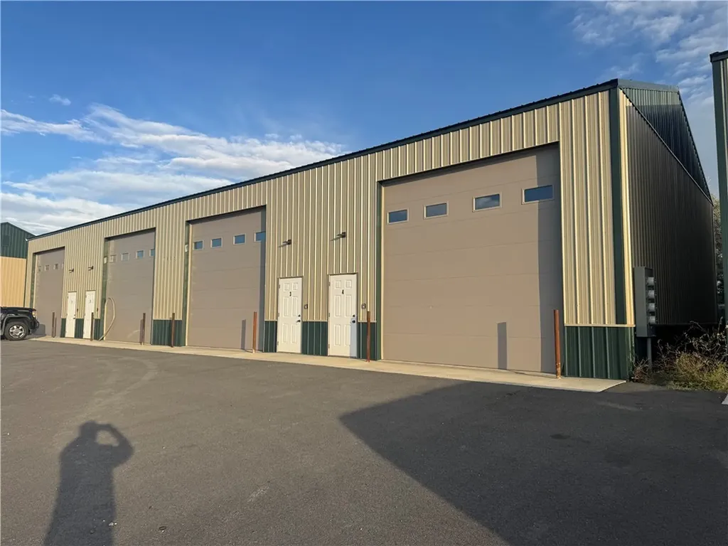 7605 N Leopard Avenue Billings MT 59106