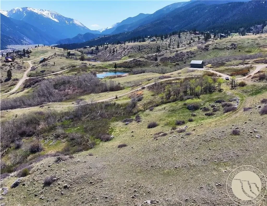 26 Elk Park Trail Nye MT 59061