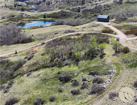 18 Elk Park Trail Nye MT 59061