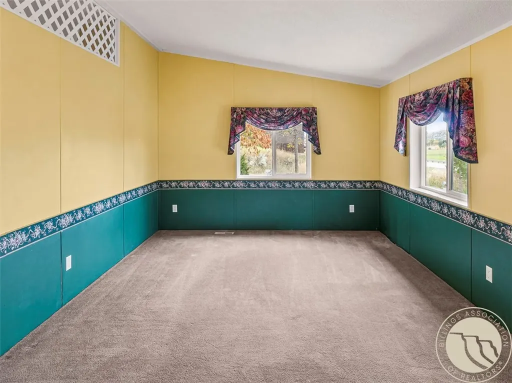 37 Barham Road Columbus MT 59019