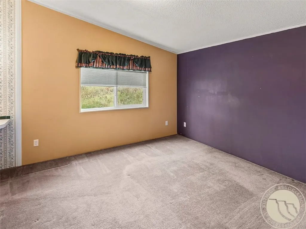 37 Barham Road Columbus MT 59019