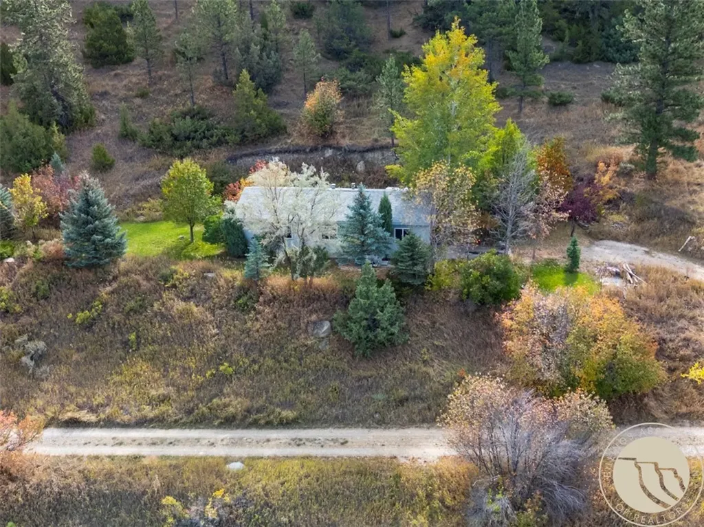 37 Barham Road Columbus MT 59019