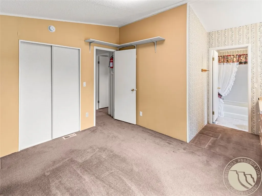 37 Barham Road Columbus MT 59019