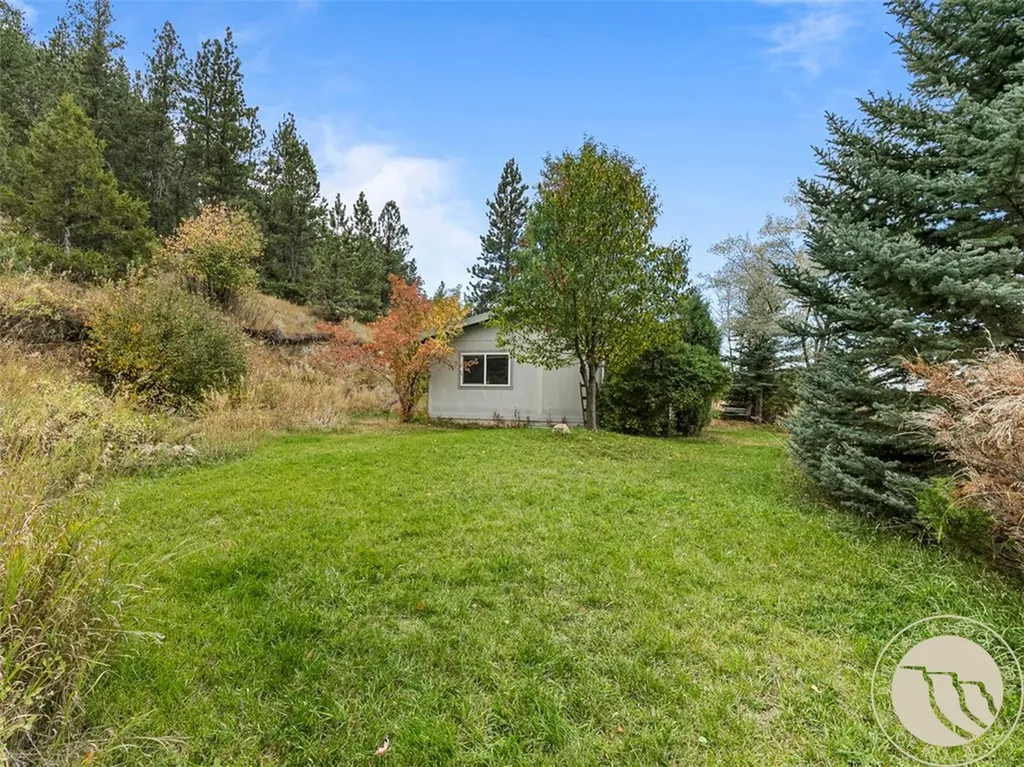 37 Barham Road Columbus MT 59019