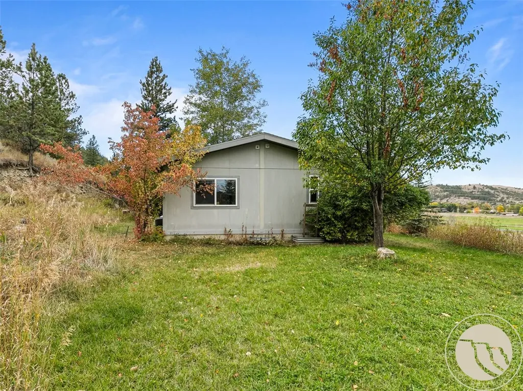 37 Barham Road Columbus MT 59019