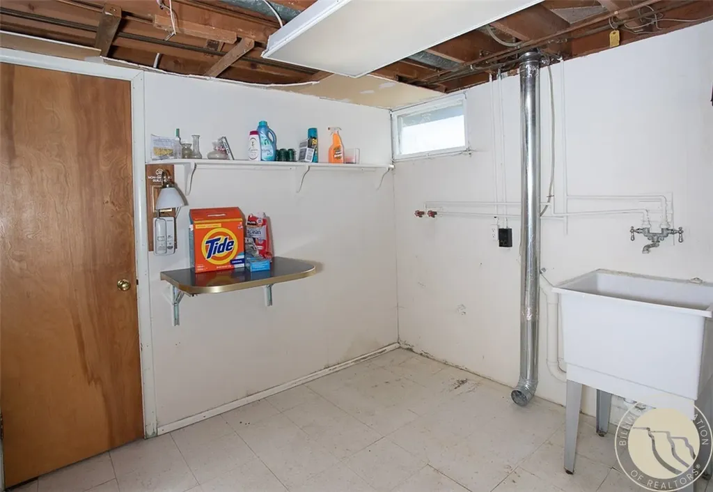 2636 Custer Avenue Billings MT 59102