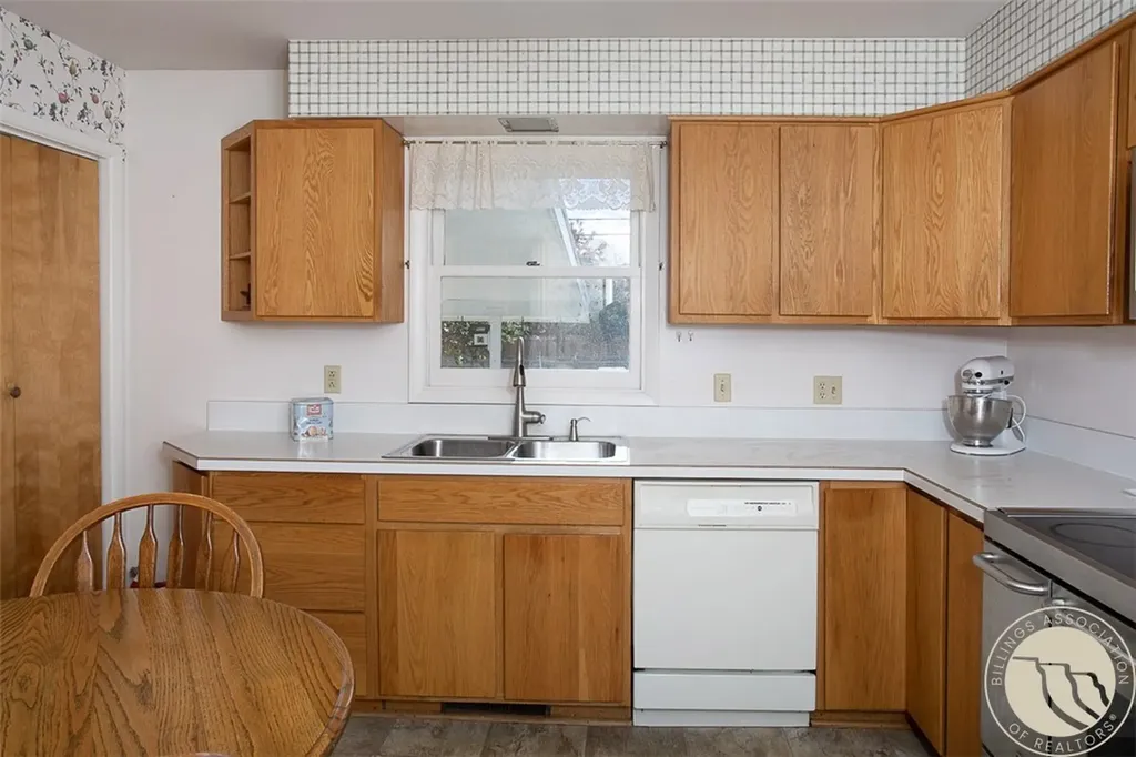 2636 Custer Avenue Billings MT 59102