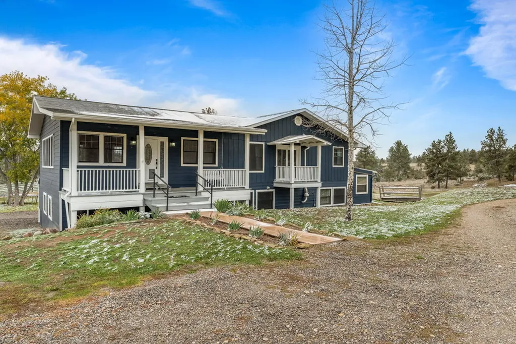 72 Pioneer Trail Lavina MT 59046