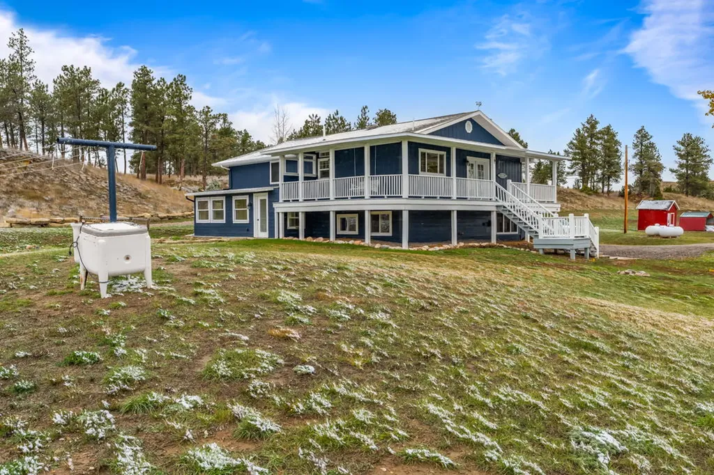 72 Pioneer Trail Lavina MT 59046