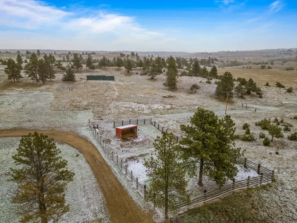 72 Pioneer Trail Lavina MT 59046