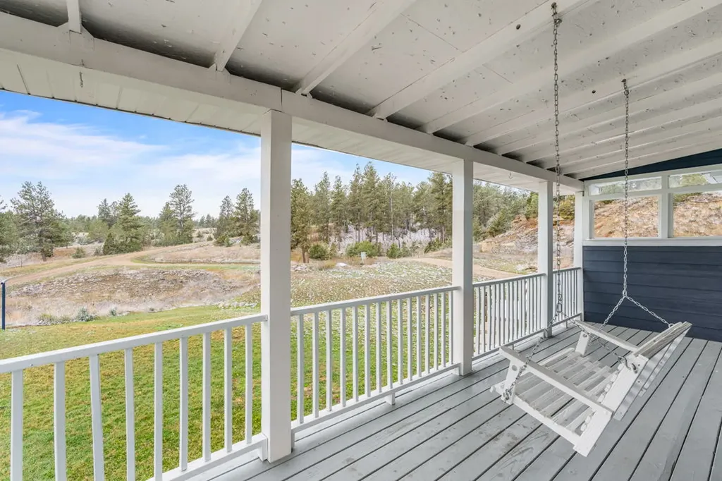 72 Pioneer Trail Lavina MT 59046