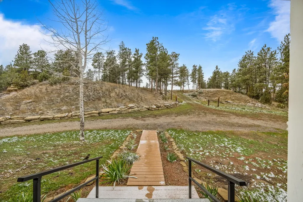 72 Pioneer Trail Lavina MT 59046