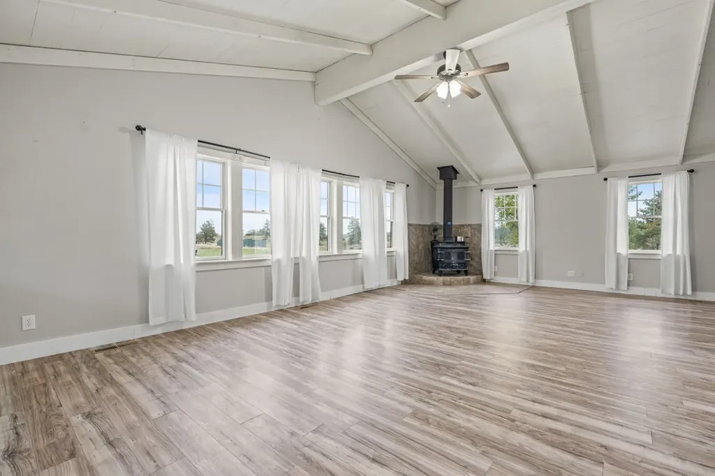72 Pioneer Trail Lavina MT 59046