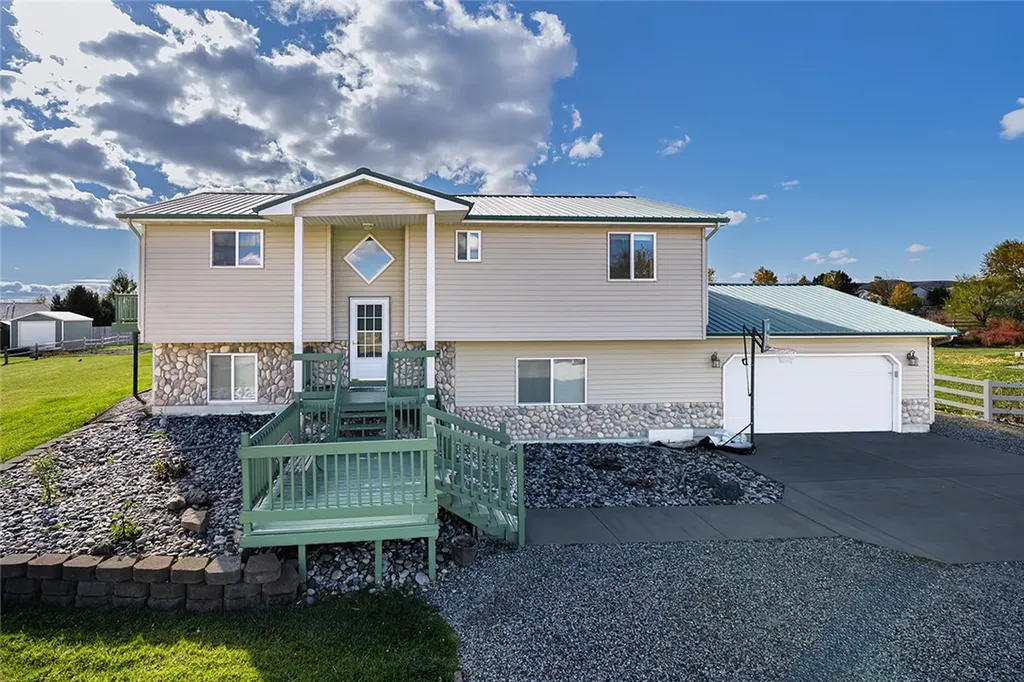8650 Longmeadow Drive Billings MT 59106