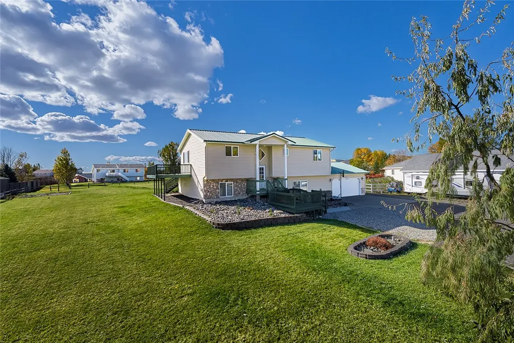 8650 Longmeadow Drive Billings MT 59106