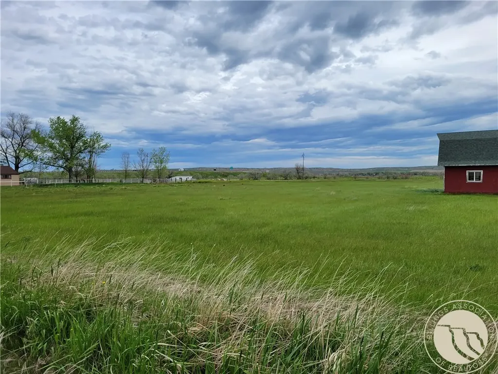1543 N Center Avenue Hardin MT 59034