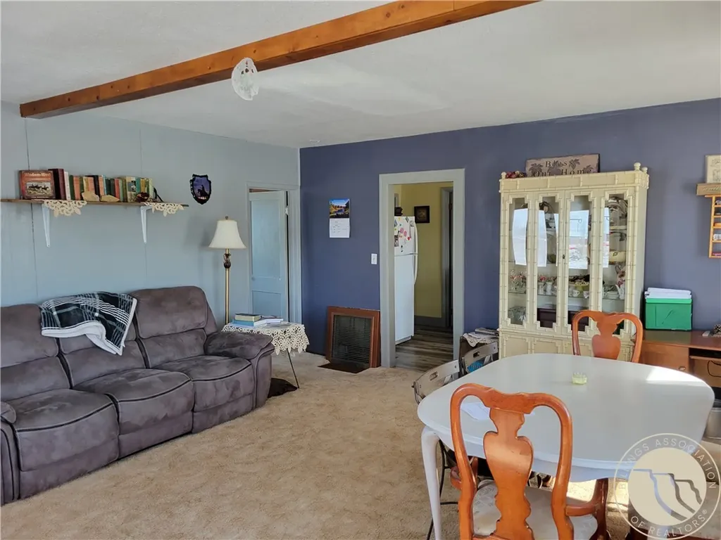 1543 N Center Avenue Hardin MT 59034
