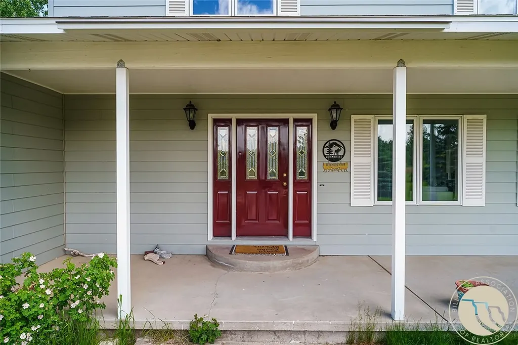 7510 Us Highway 212 Roberts MT 59070