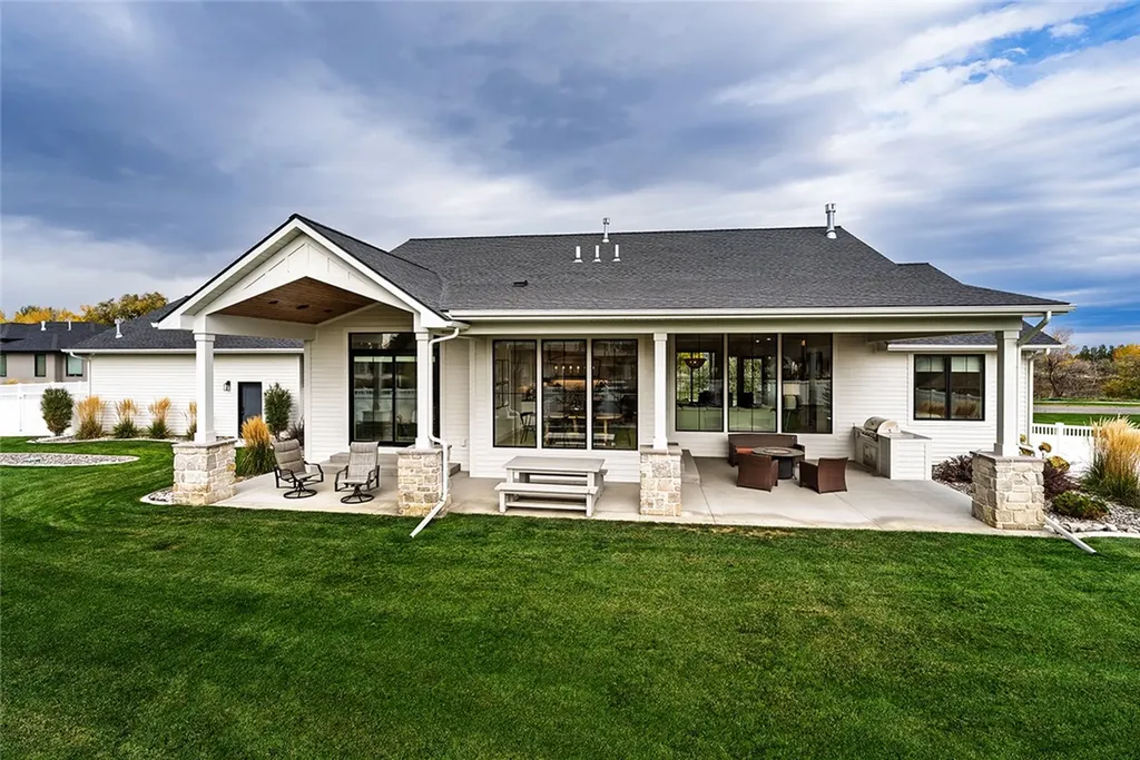 5526 King Eider Drive Billings MT 59106
