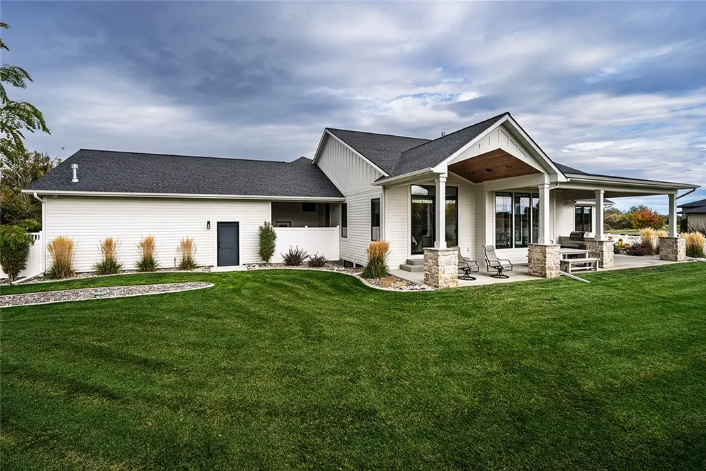 5526 King Eider Drive Billings MT 59106