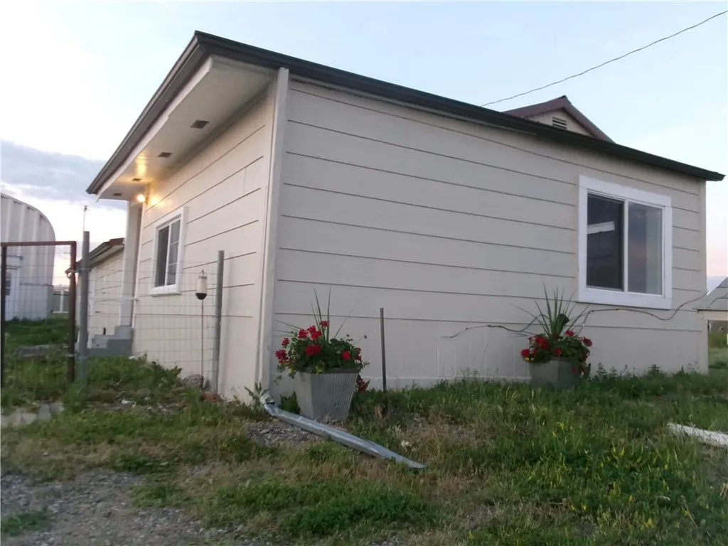 103 Grauberger Lane Acton MT 59002