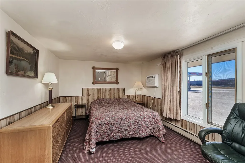 740 E Pike Avenue Columbus MT 59019