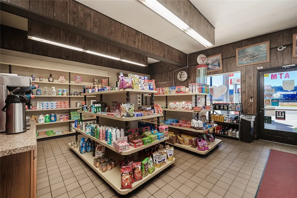 740 E Pike Avenue Columbus MT 59019