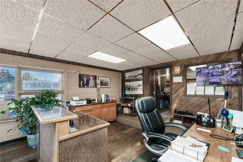 740 E Pike Avenue Columbus MT 59019