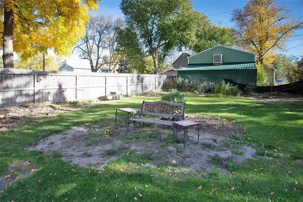 2004 9th Avenue N Billings MT 59101