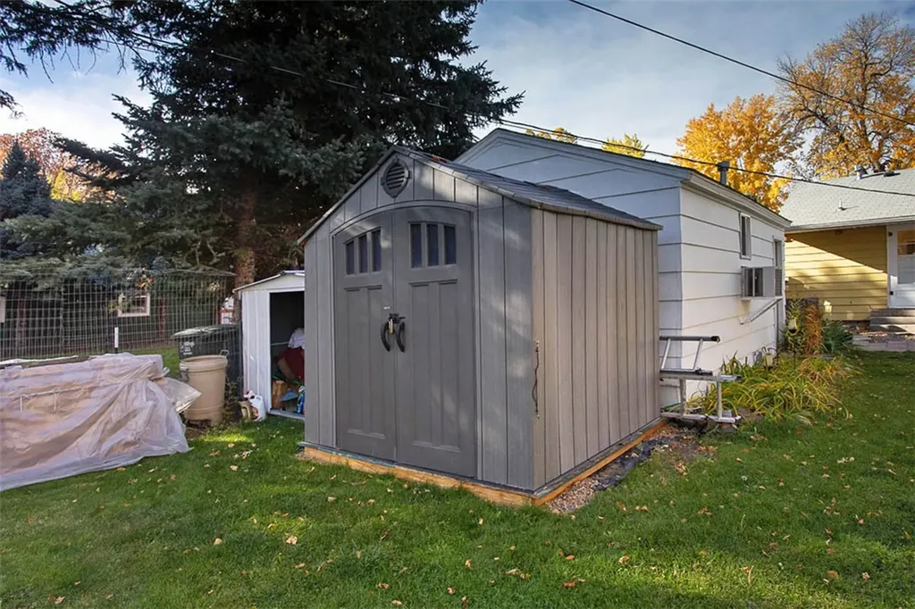 2004 9th Avenue N Billings MT 59101