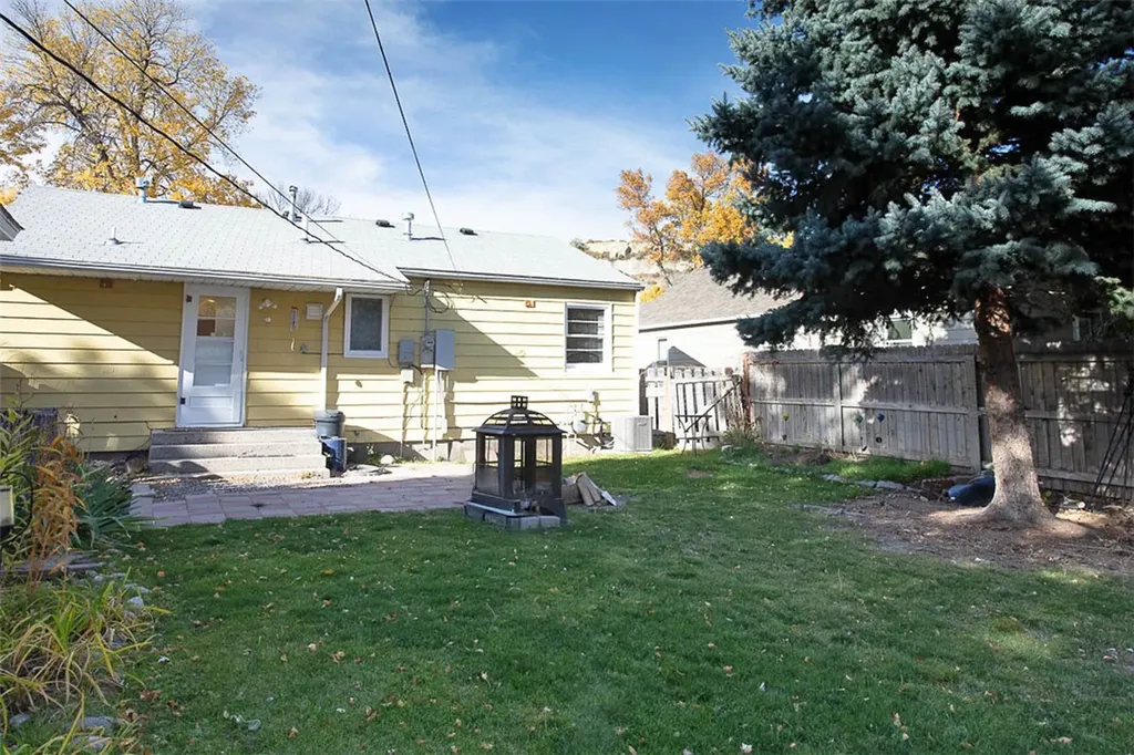 2004 9th Avenue N Billings MT 59101