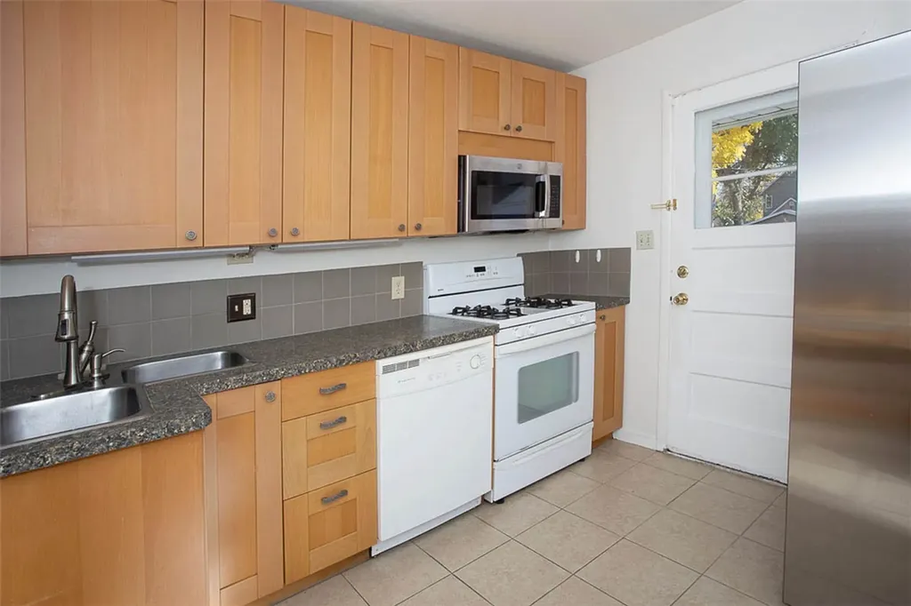 2004 9th Avenue N Billings MT 59101