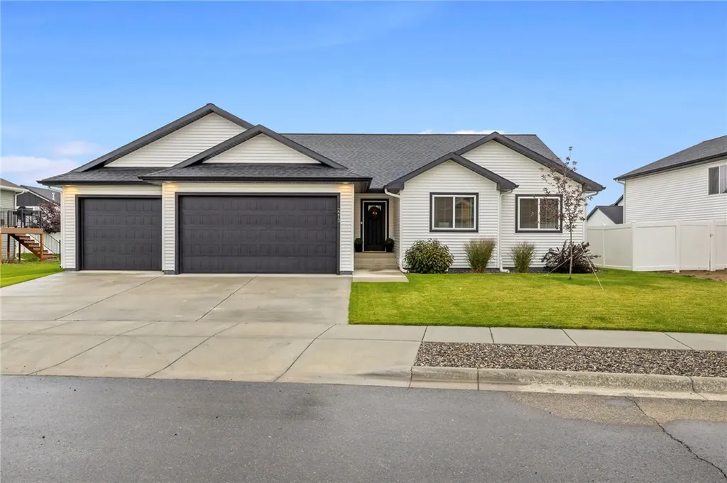 2213 Entrada Road Billings MT 59105