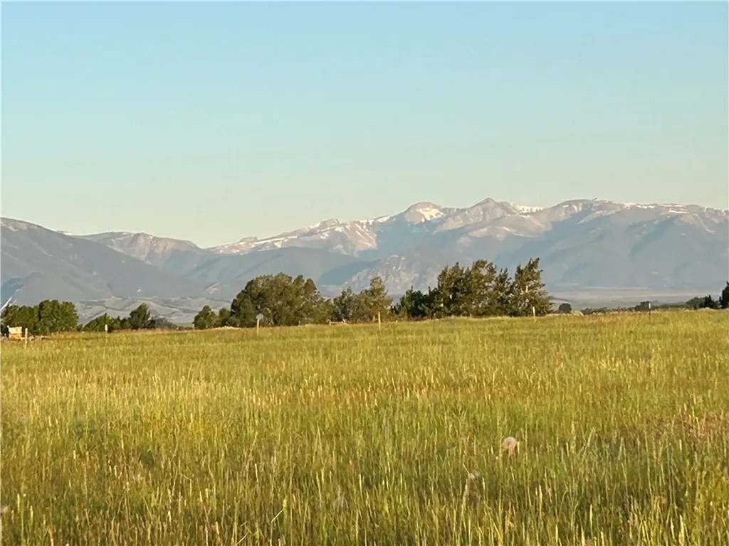 Tbd East Bench Road Roberts MT 59068