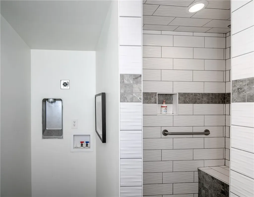 1723 Alderson Avenue Billings MT 59102