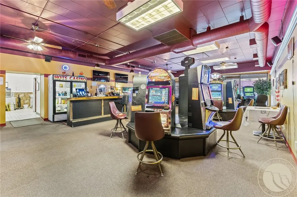 106 & 108 S Main Street Bridger MT 59014